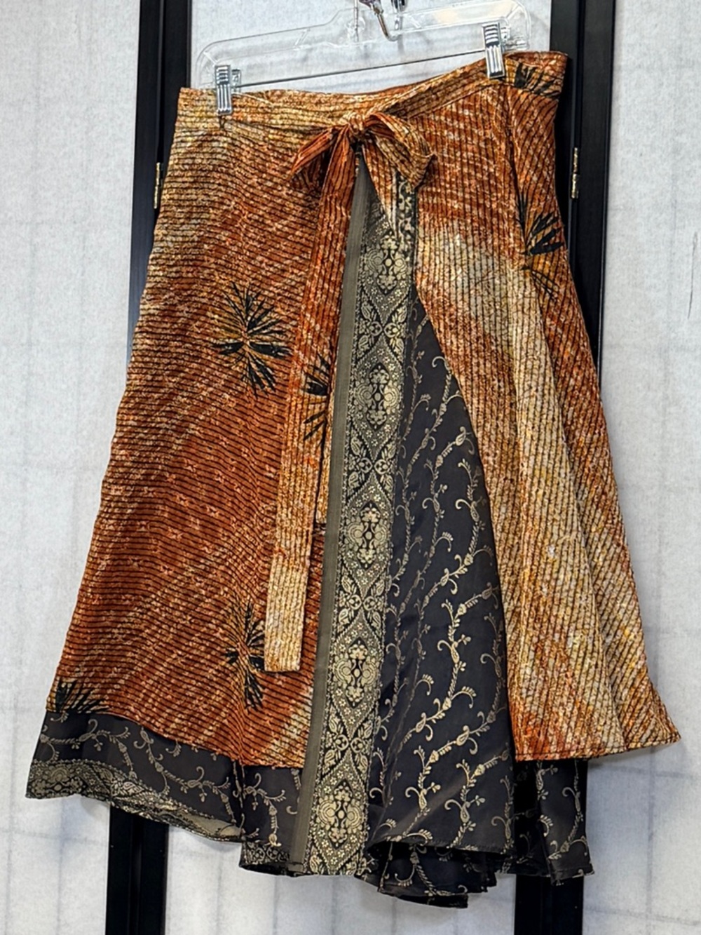 Reversible Wrap Midi Skirt 2 Sides Sari Style Rust Gold Black OS Exotic Carefree - Picture 3 of 11